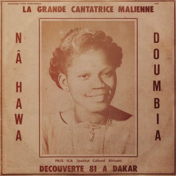 Nahawa Doumbia — La Grande Cantatrice Malienne - Decouverte 81 A Dakar