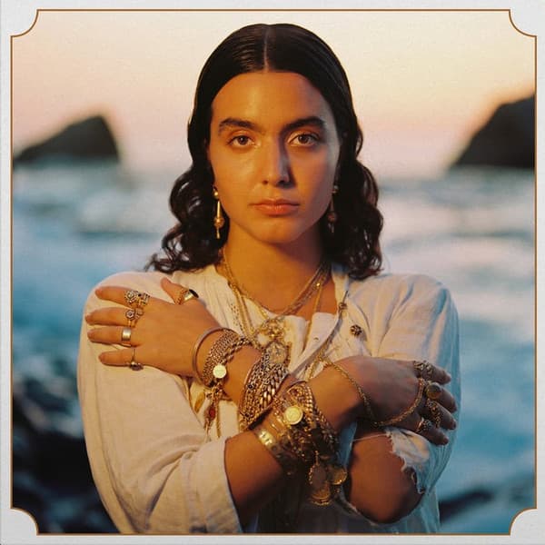 Júlia Colom — Miramar
