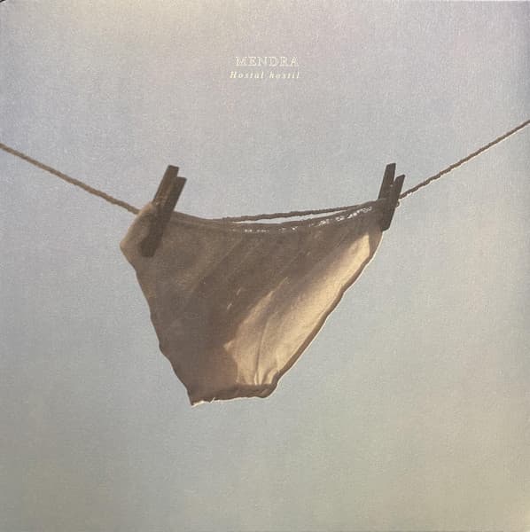 Mendra — Hostal Hostil